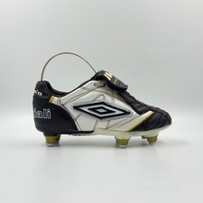 Umbro Speciali 07 LGE Boys Black Football Boot UK Size 12