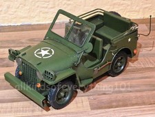 ** Lesser & Pavey American WW2 WILLYS Vintage Jeep Shelf Ornament **