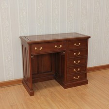 Kneehole computer desk solid - computer,