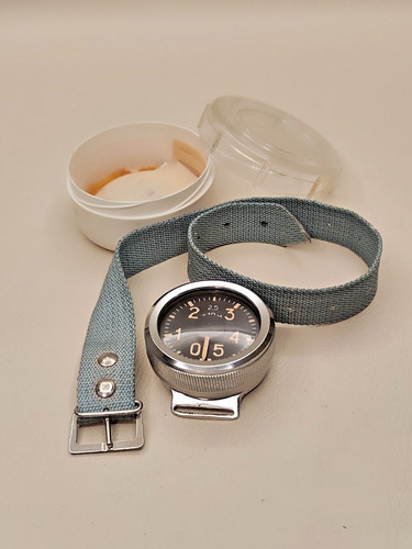 Diver with depth gauge - , 1988