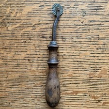 Vintage Stitch Gauge/Pricking