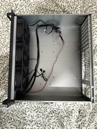 Rackmount server chassis - rackmount,