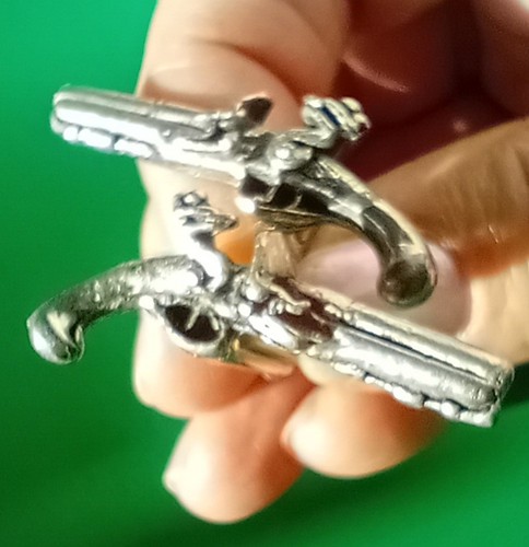 Pair cufflinks the - in,