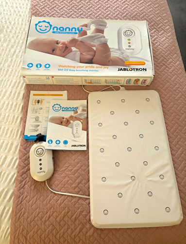 Nanny baby breathing - baby,