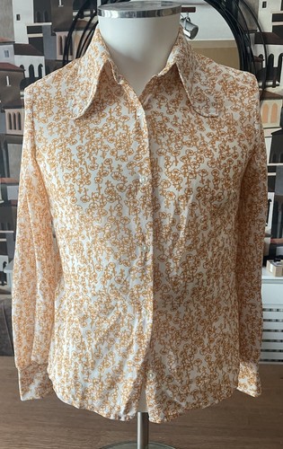 Vintage 1970s beagle - vintage, collared
