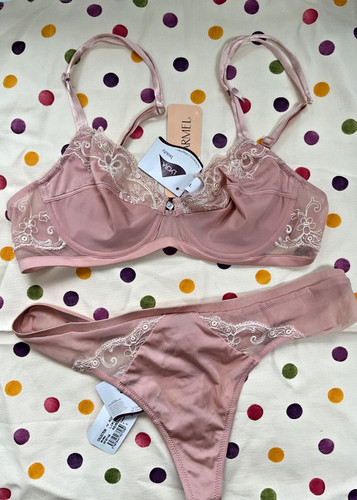 Brand new lise - lise, charmel