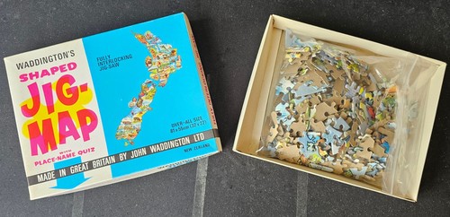 Vintage waddingtons shaped jig - waddingtons,