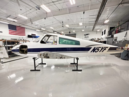 Cessna 310l fuselage - fuselage, with