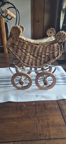 Vintage victorian wicker baby - victorian,