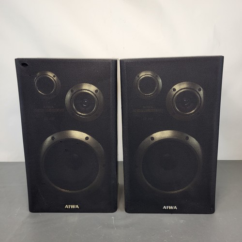 Aiwa 705 pair speakers - pair,