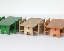 Sylvanian dining table & chairs. Farmhouse kitchen vintage Tomy Calico Critters