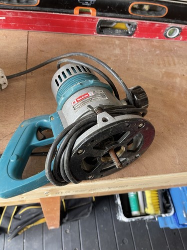 Makita router 3601b - router,