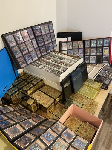 Yugioh holo shiny card - yugioh!,
