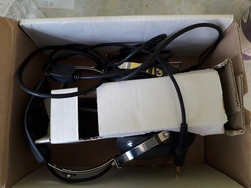 Avcomm 200 pilot headset - avcomm,