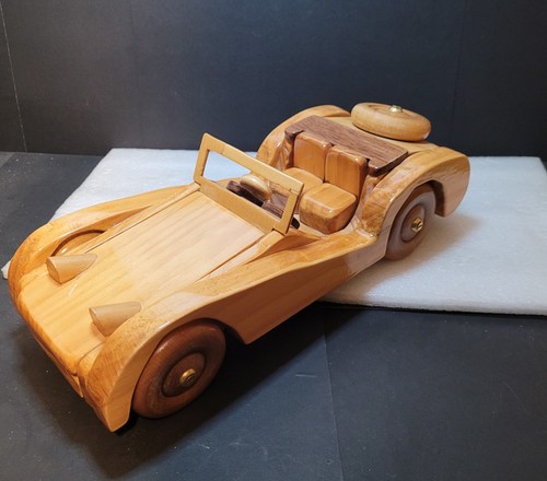 Vintage large wooden classic - large,