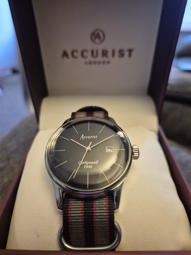 Accurist clerkenwell 1946 - accurist,