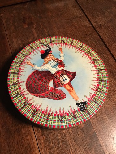 Vintage 1960s large peek - vintage,