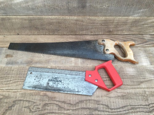 Two vintage carpentry saws - carpentry,