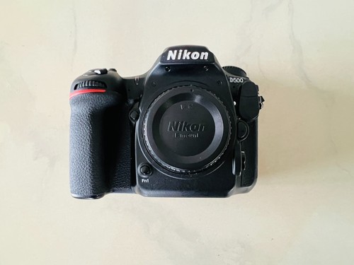Nikon d500 9mp dslr body - d500,