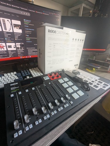 Rode rodecaster pro podcast - rodecaster,