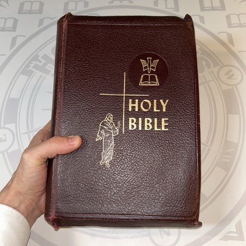 Holy bible family edition - bible,