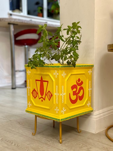 Tulasi planter - tulasi,