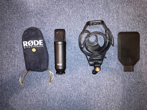 Rode nt1 microphone with shock - microphone,