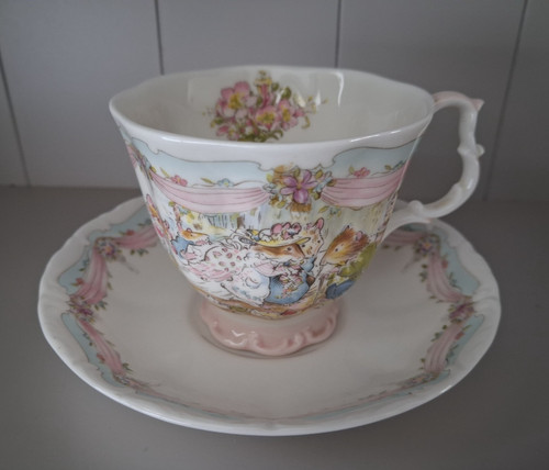 Royal doulton brambly hedge - doulton,