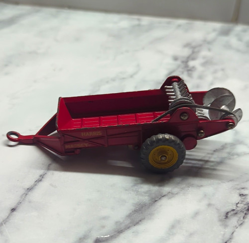Dinky toys massey - dinky,