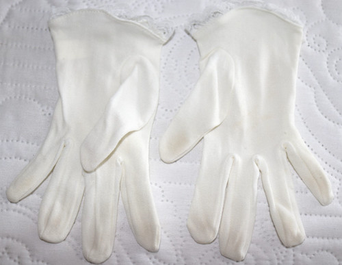 Gloves flower girl first - -,