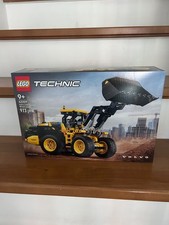 LEGO Technic 42209 Volvo L120 Electric Wheel Loader