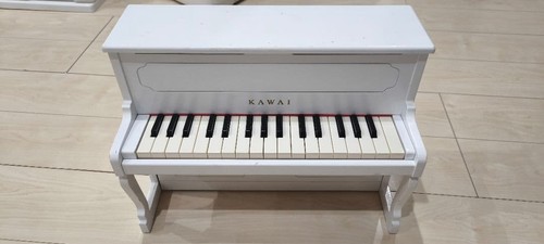 Kawai upright mini - kawai, piano