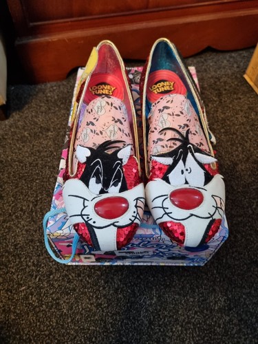Looney tunes sylvester - looney,