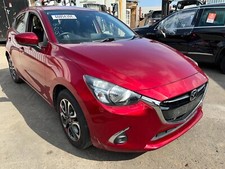 MAZDA 2 14-ON 1.5 PETROL BREAKING FOR 1 NUT SPARE PARTS RED 46V