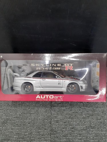 Autoart nissan skyline - 1/18,