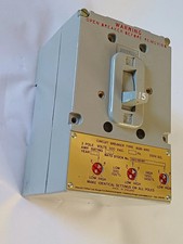 Chilton 3 Pole Circuit Breaker & Backplate 15A 500VAC 60Hz Part AQB-A101