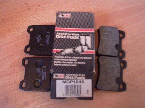 Brake pads set - , rear