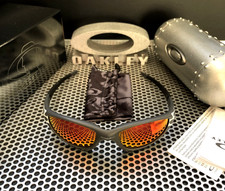 OAKLEY STRAIGHT JACKET 99