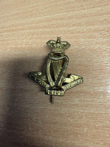 British army cap badge - badge, the