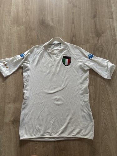 Italy 2002 away shirt - italy,