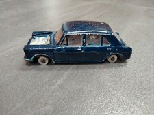 Dinky Toys No. 140 - Morris