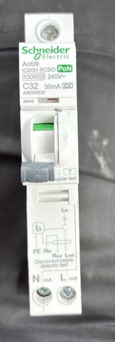 Schneider c32a a9d05832 acti9 - schneider,