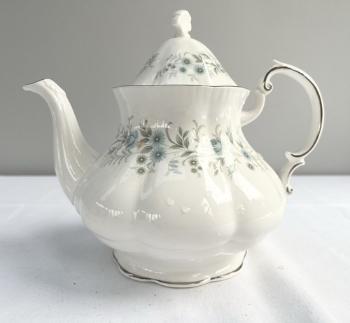 Paragon china debutante - paragon, ‘debutante’