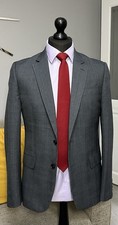 JAEGER Modern Smart Grey Checkered 2 Piece Mens Suit. Chest 38”L, Waist 32”L/32”