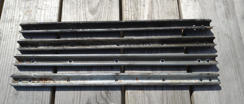 Set used lower seat - a, of