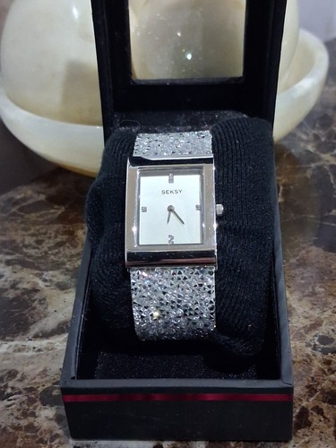 Ladies seksy sekonda watch - ladies,