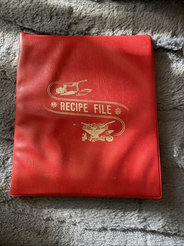 Vintage red recipe file - red,