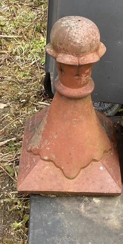 Victorian finial ridge tile