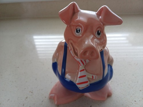 Wade natwest pigs - natwest, maxwell