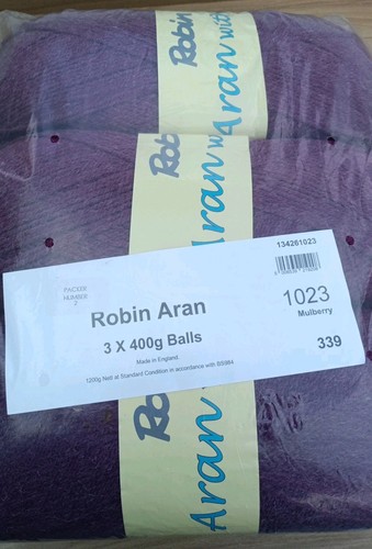Robin aran with wool 400 - 400, gr